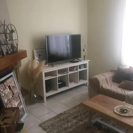 Maison 6 Personnes Au Mans Сasa de vacaciones Le Mans